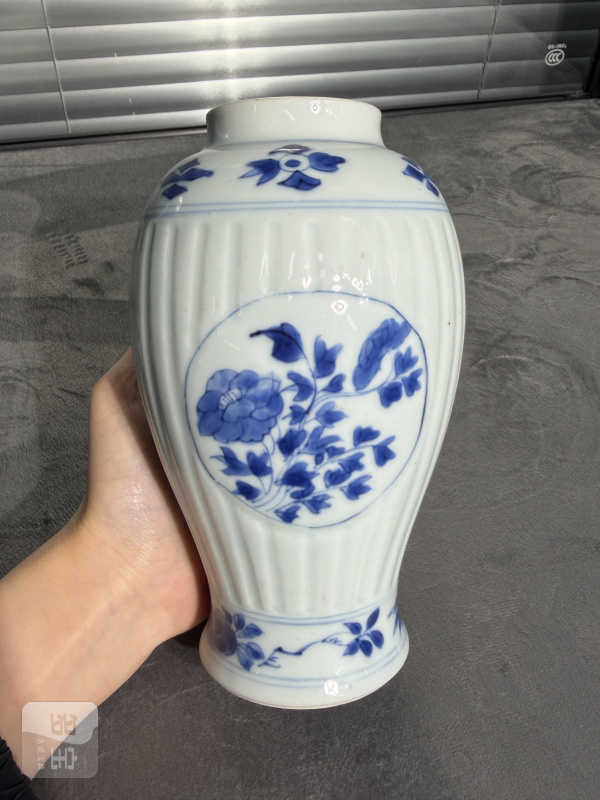 清康熙青花开光花鸟纹模印盖瓶 - 图4